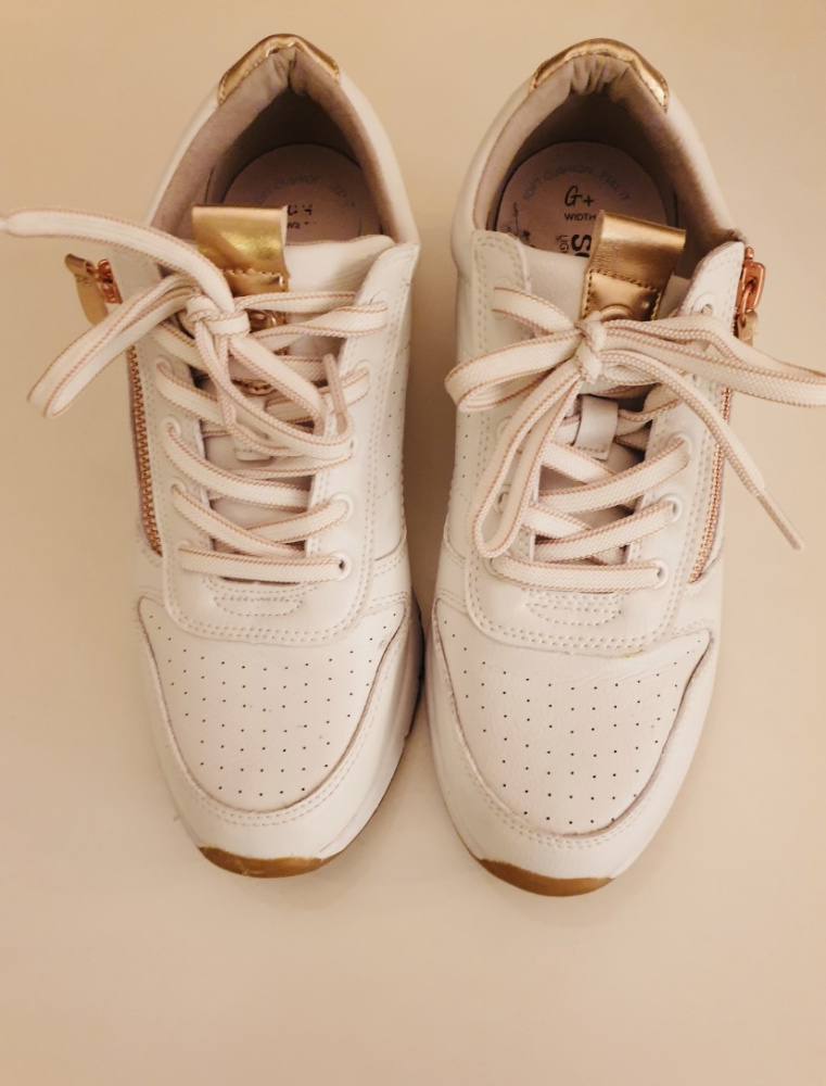 Sko softwalk store